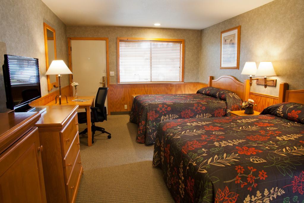 Poulsbo Inn & Suites Bagian luar foto